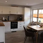 Boddenkahn Ferienhaus *