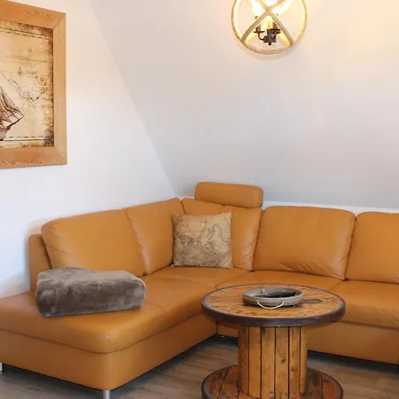 Boddenkahn Ferienhaus *