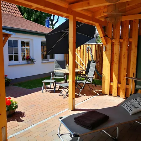 Ferienhaus Boddenkahn *